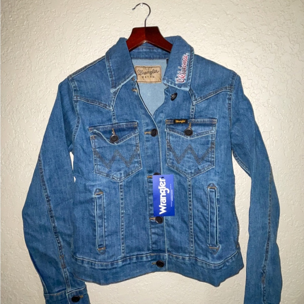 Wrangler OU denim jacket, women’s size small, never worn.